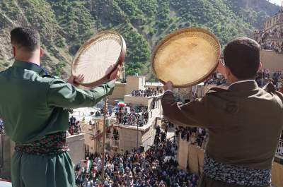 طنین هزار دف در باینگان