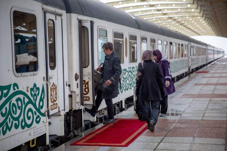 آنکارا، هرات، مرو و دوشنبه با قطار