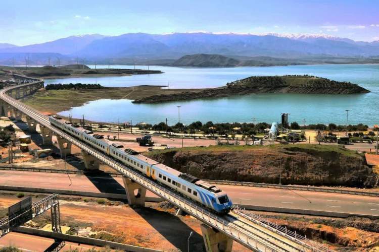 سوت نخستین قطار گردشگری گیلان