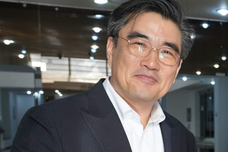 کیم‌جون عاشق رستم شد